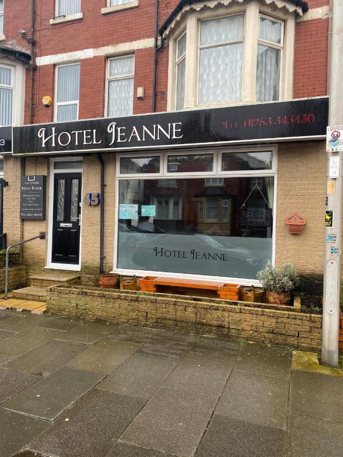 Hotel Jeanne Blackpool Esterno foto