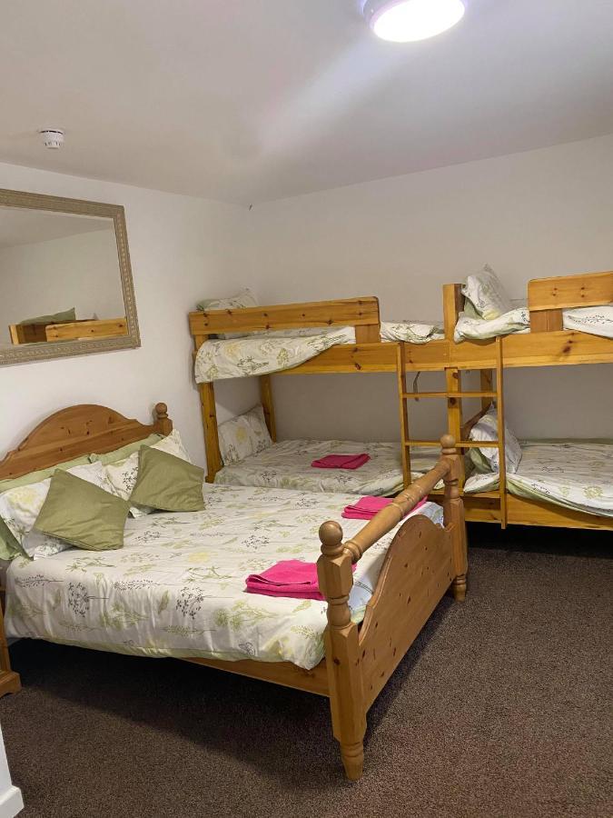 Hotel Jeanne Blackpool Esterno foto