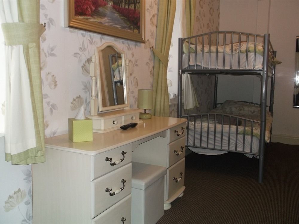 Hotel Jeanne Blackpool Esterno foto