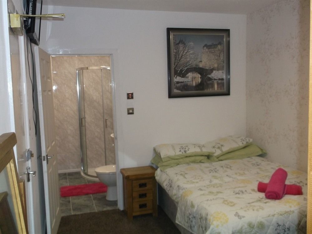 Hotel Jeanne Blackpool Esterno foto